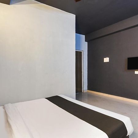 Hotel O The Orbit Inn Calcutta Eksteriør billede